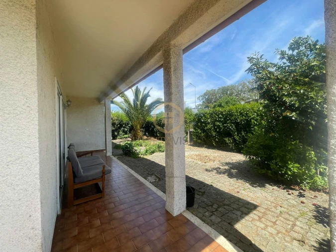 Moradia T6 para Venda em Satão Foto 23