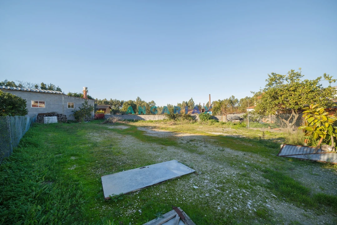 Moradia T4 para Venda em Pedreiras Foto 6