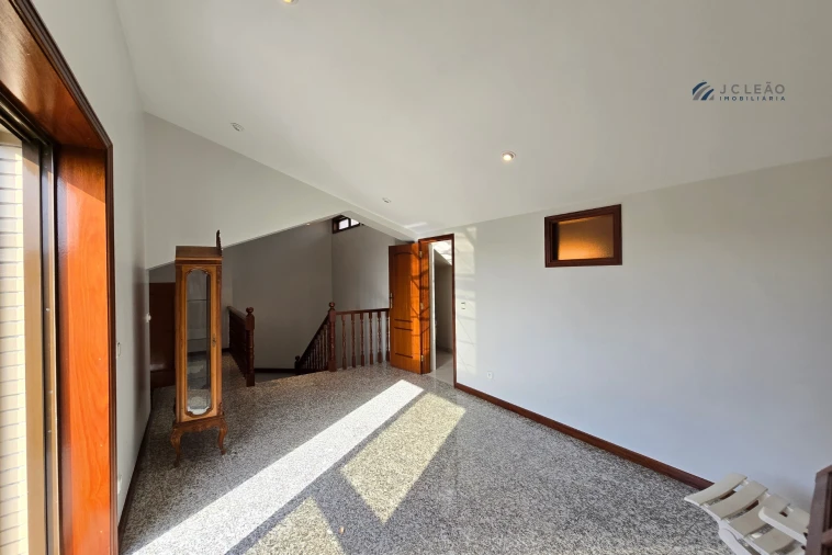 Moradia T5 para Venda em São Mamede de Infesta e Senhora da Hora Foto 37