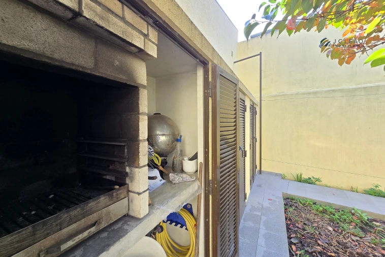 Moradia T5 para Venda em São Mamede de Infesta e Senhora da Hora Foto 8