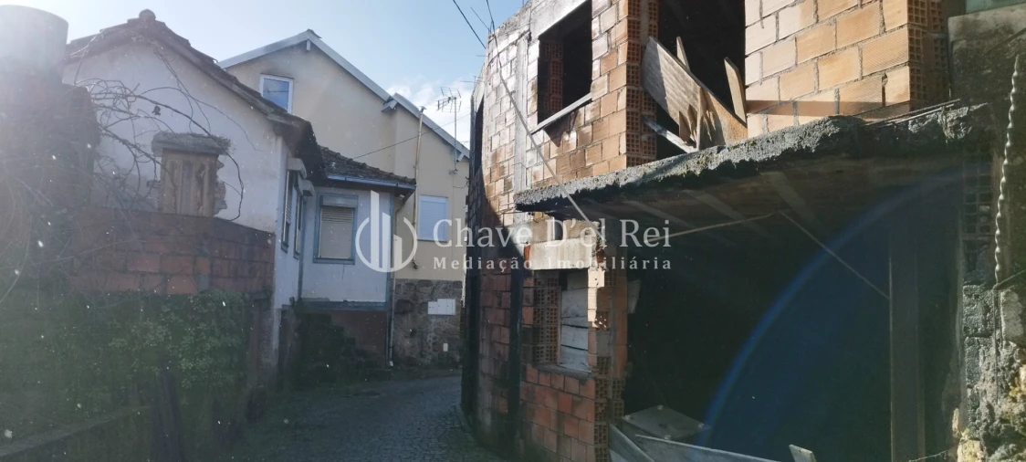 Moradia T1 para Venda em São Cipriano e Vil de Souto Foto 11