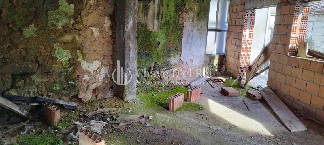 Moradia T1 para Venda em São Cipriano e Vil de Souto Foto 3