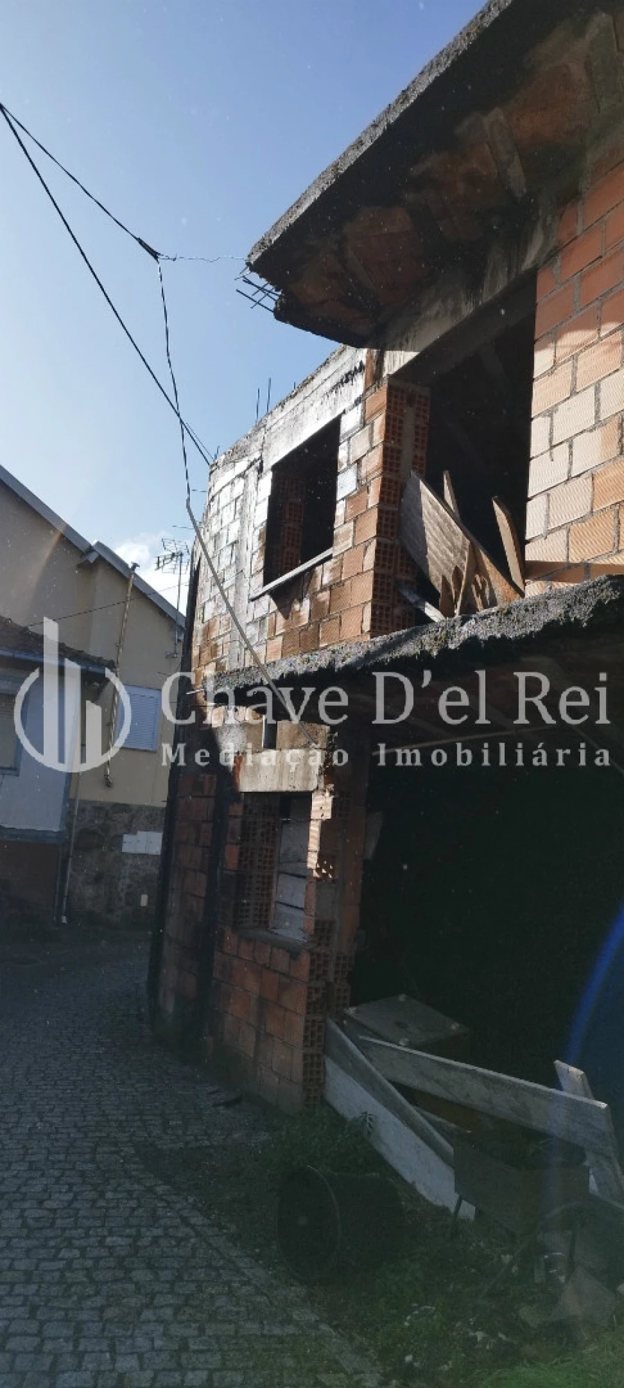 Moradia T1 para Venda em São Cipriano e Vil de Souto Foto 1