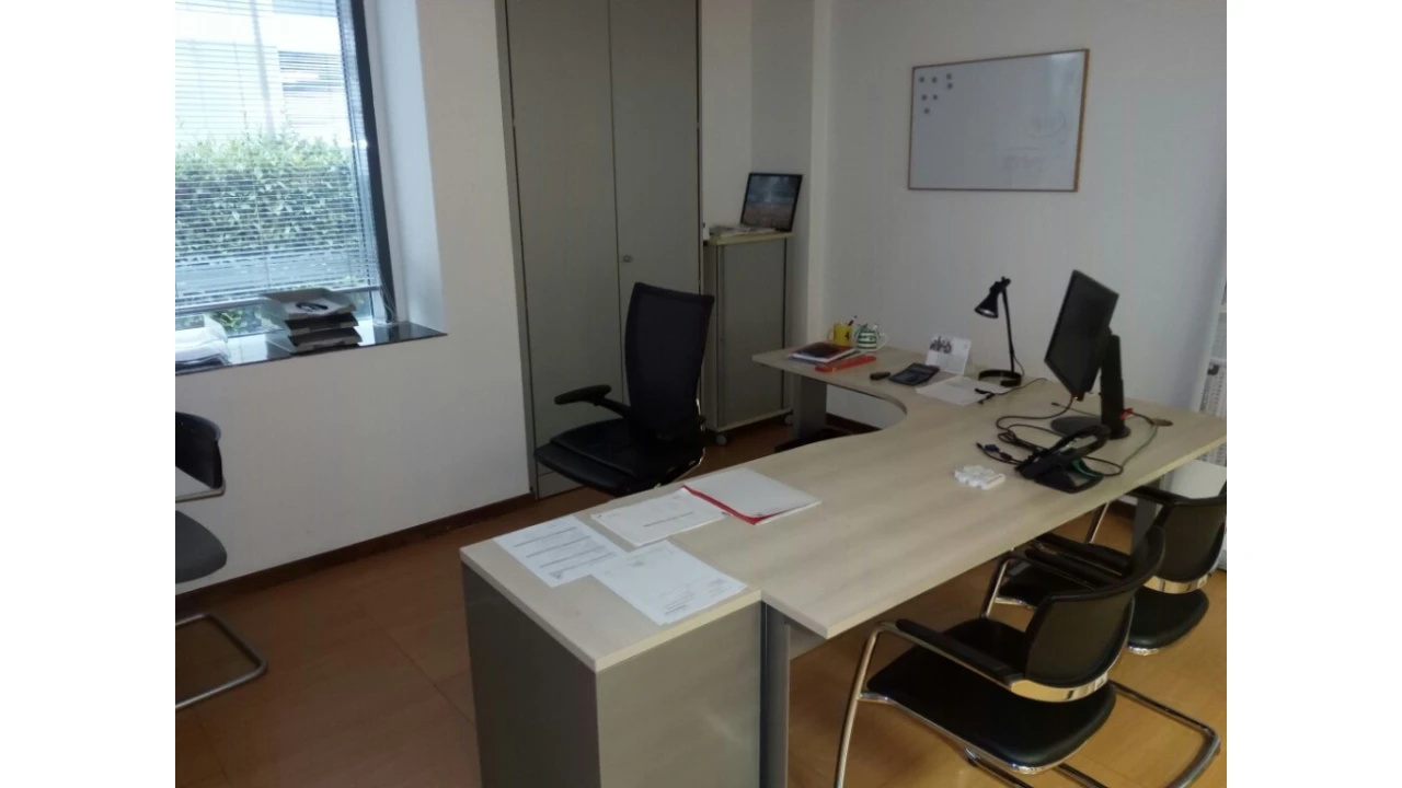 Escritório para Arrendamento em Carnaxide e Queijas Foto 3