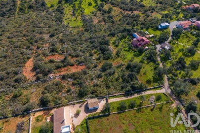 Moradia T4 para Venda em Querença, Tôr e Benafim