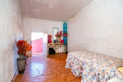 Moradia T4 para Venda em Querença, Tôr e Benafim