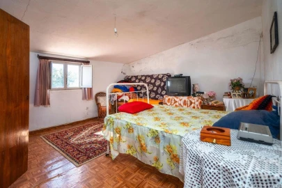 Moradia T4 para Venda em Querença, Tôr e Benafim