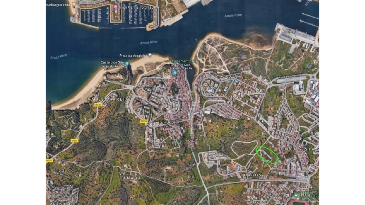 Apartamento para Venda em Ferragudo Foto 11