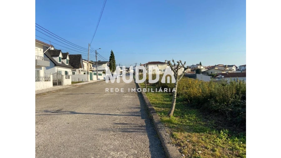 Terreno para Venda em Nogueira do Cravo e Pindelo Foto 3