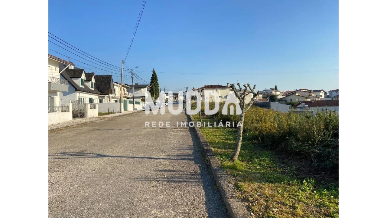 Terreno para Venda em Nogueira do Cravo e Pindelo Foto 3