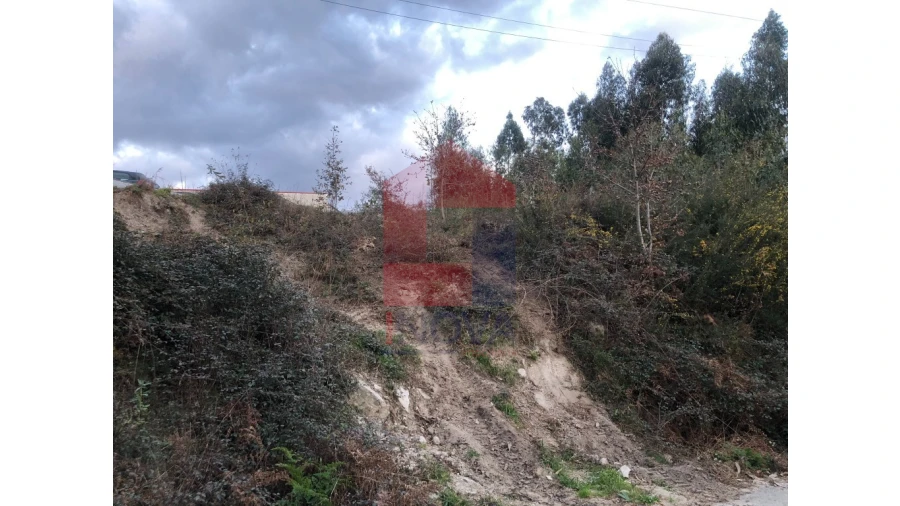 Terreno para Venda em Sande, Vilarinho, Barros e Gomide Foto 2
