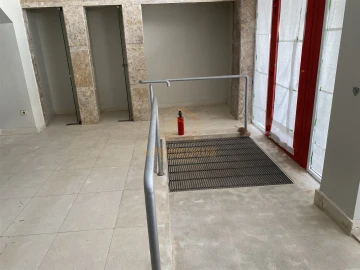 Loja para Venda em Buarcos