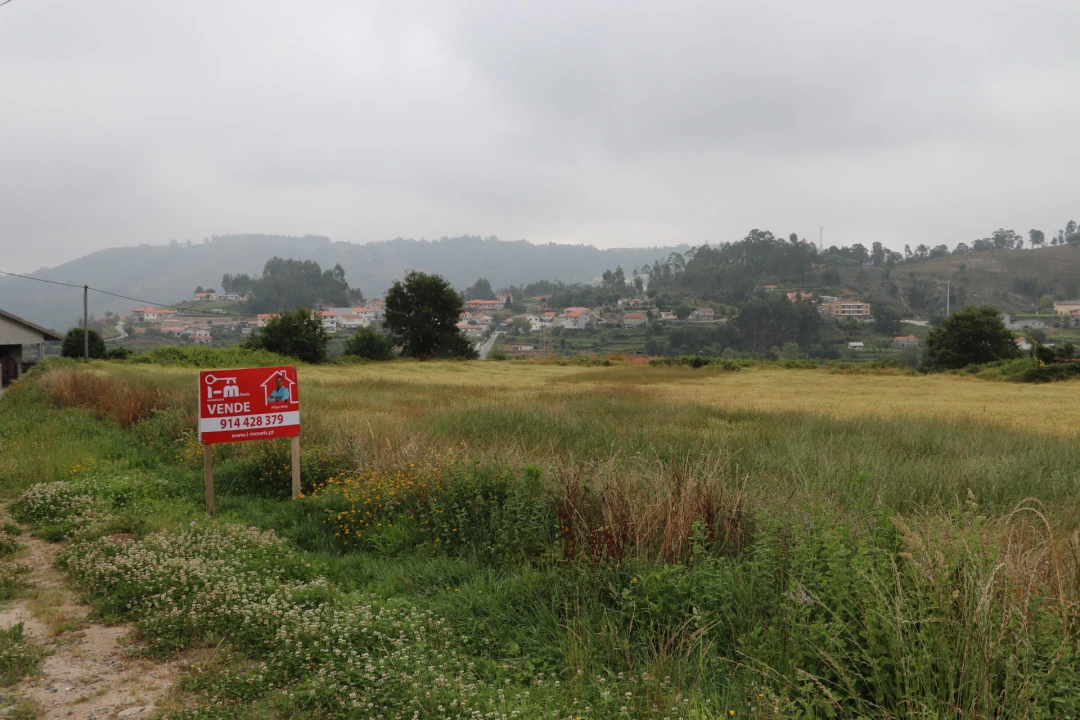 Terreno para Venda em Lustosa e Barrosas (Santo Estêvão) Foto 2