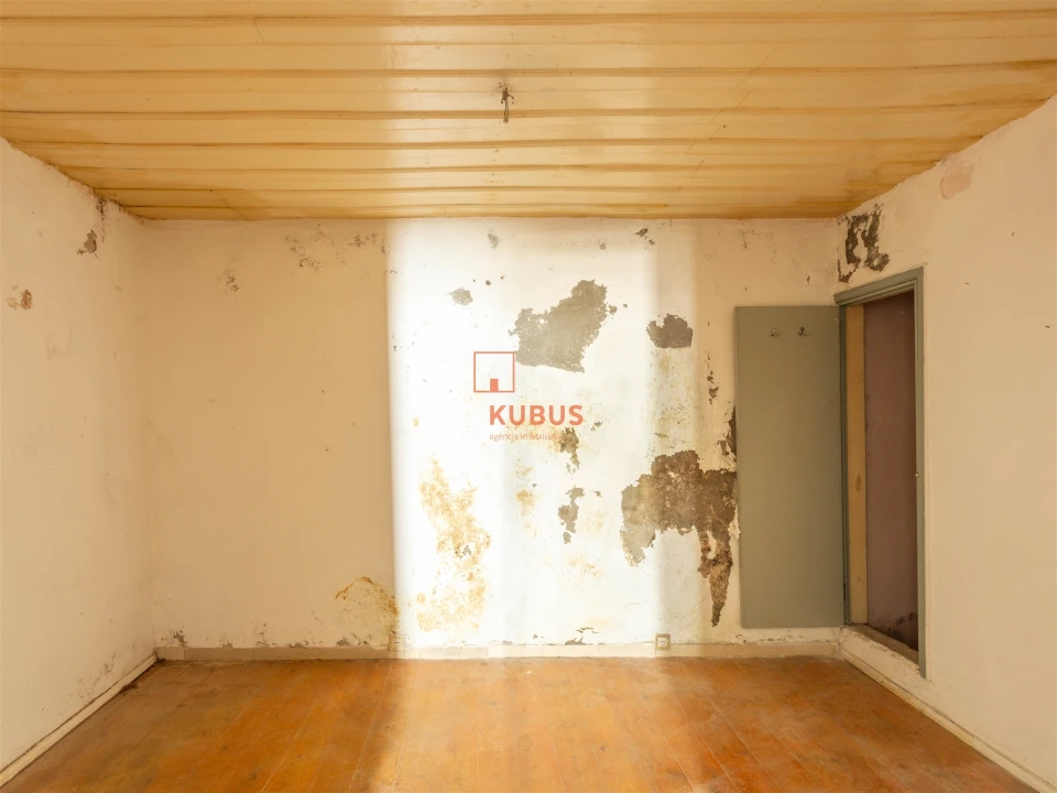 Moradia T2 para Venda em Torres Novas (Santa Maria, Salvador e Santiago) Foto 11