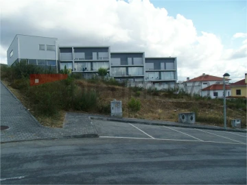 Terreno para Venda em Seia, São Romão e Lapa dos Dinheiros