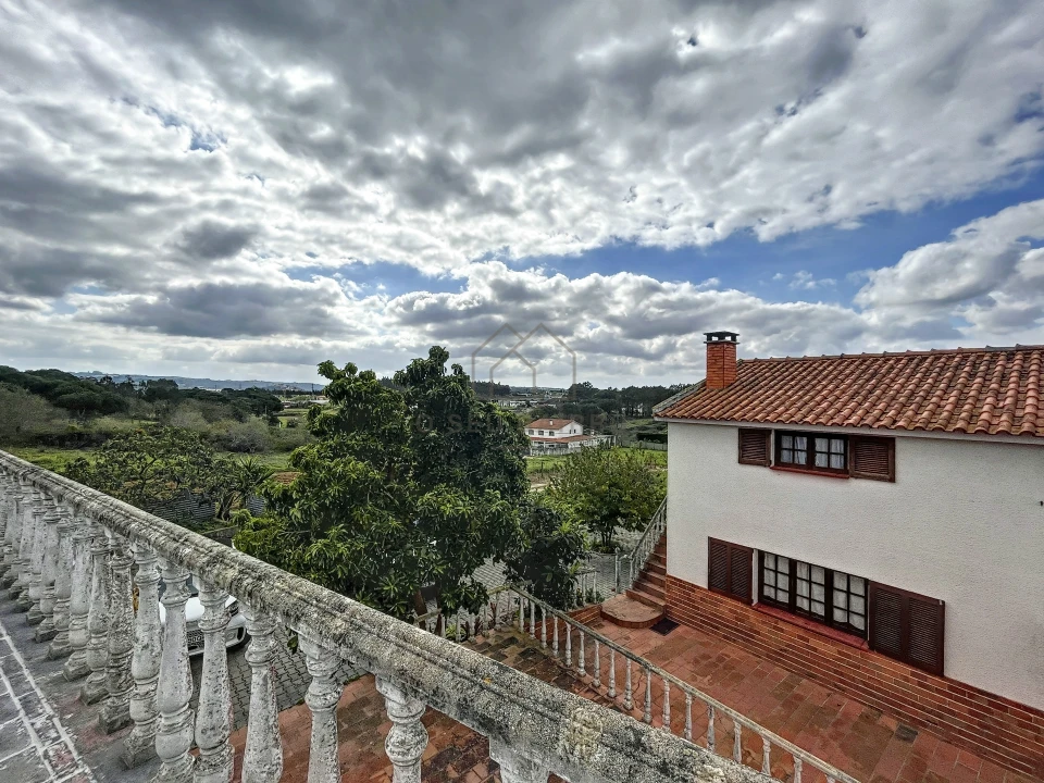 Quinta T6 para Venda em Santa Maria, São Pedro e Sobral da Lagoa Foto 25