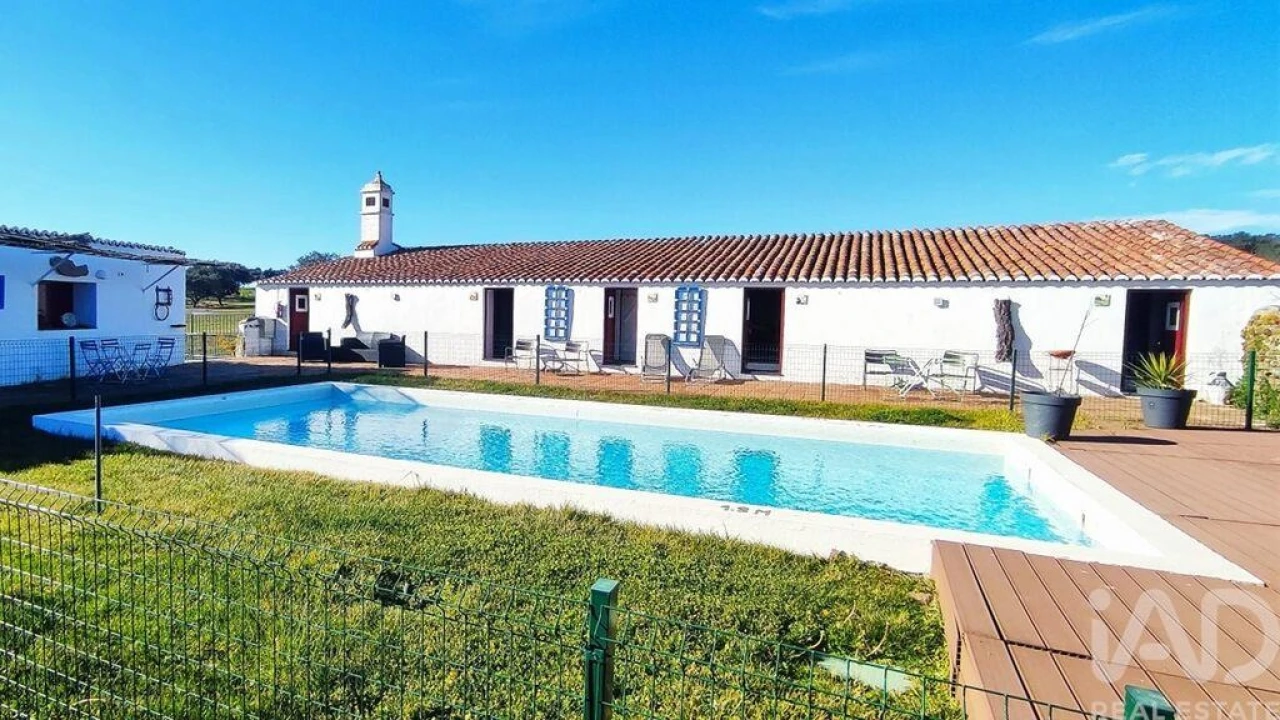 Moradia T12 para Venda em Terrugem e Vila Boim Foto 19