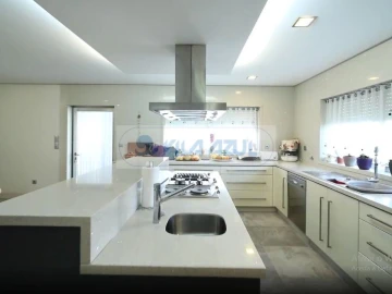 Moradia T4 para Venda em Ermesinde