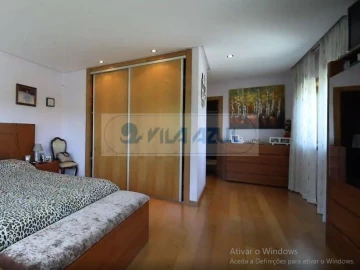 Moradia T4 para Venda em Ermesinde