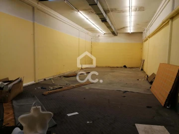 Negócio para Arrendamento em Cedofeita, Santo Ildefonso, Sé, Miragaia, São Nicolau e Vitória