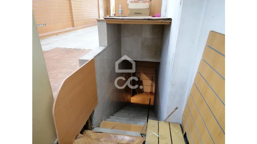 Negócio para Arrendamento em Cedofeita, Santo Ildefonso, Sé, Miragaia, São Nicolau e Vitória Foto 3