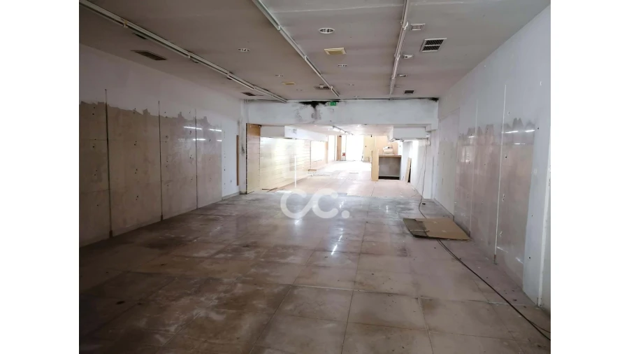 Negócio para Arrendamento em Cedofeita, Santo Ildefonso, Sé, Miragaia, São Nicolau e Vitória Foto 2