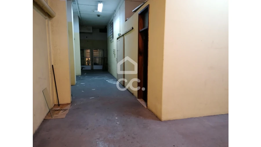 Negócio para Arrendamento em Cedofeita, Santo Ildefonso, Sé, Miragaia, São Nicolau e Vitória Foto 4