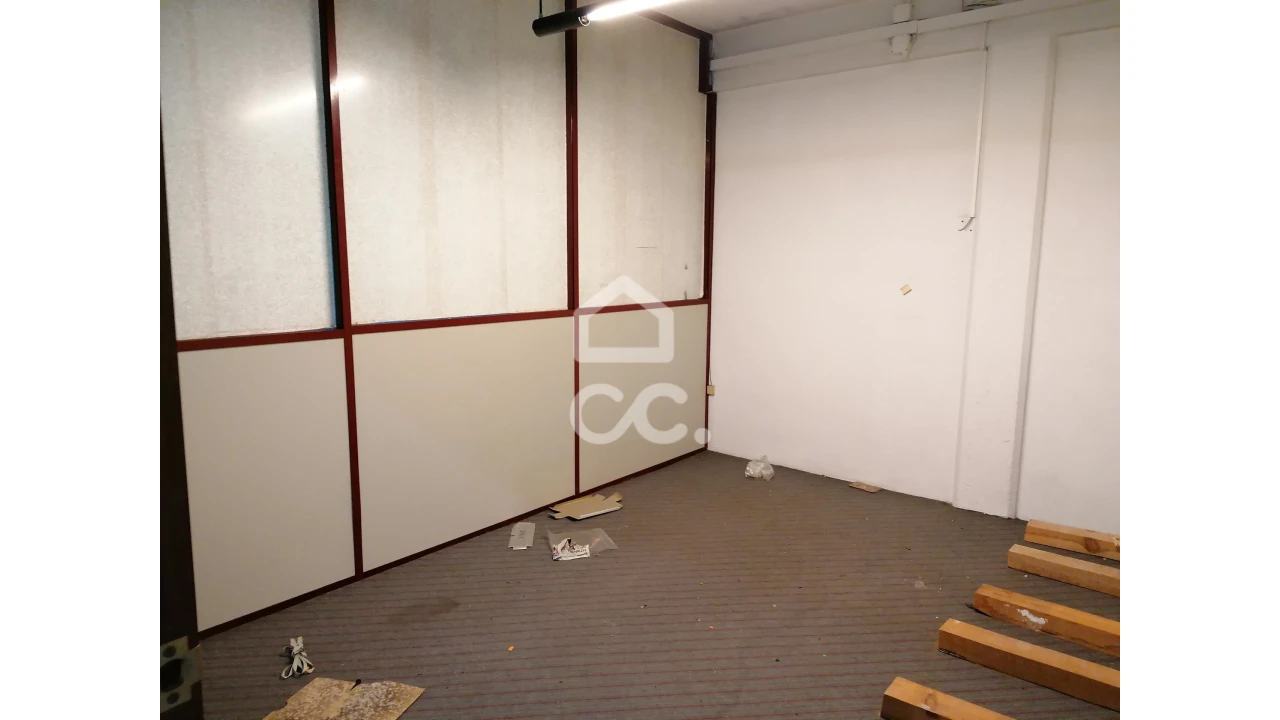 Negócio para Arrendamento em Cedofeita, Santo Ildefonso, Sé, Miragaia, São Nicolau e Vitória Foto 8