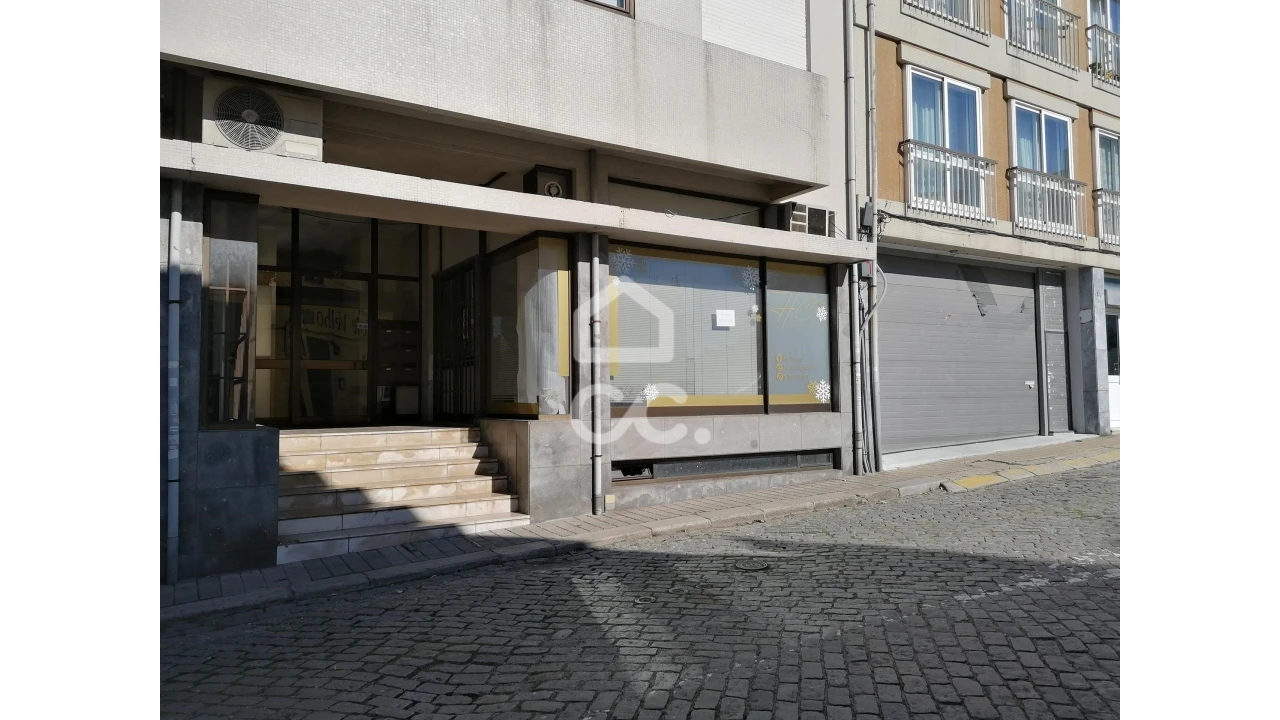 Negócio para Arrendamento em Ramalde Foto 5