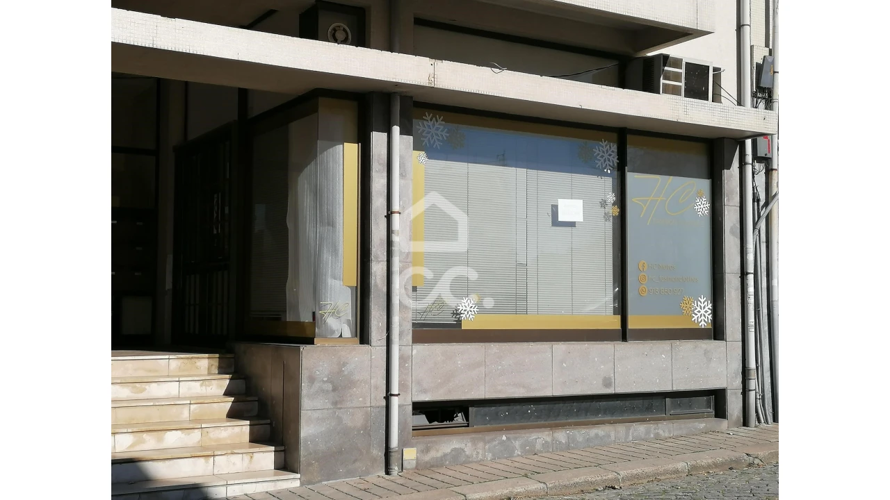 Negócio para Arrendamento em Ramalde Foto 2