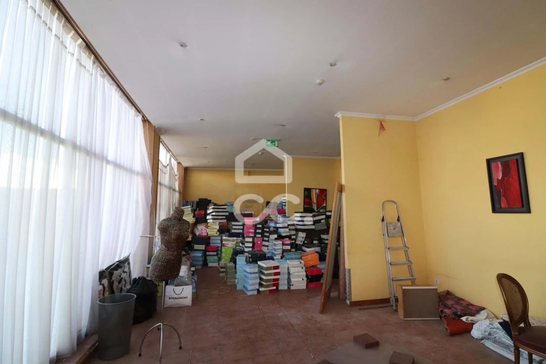 Negócio para Venda em Rio Tinto Foto 13