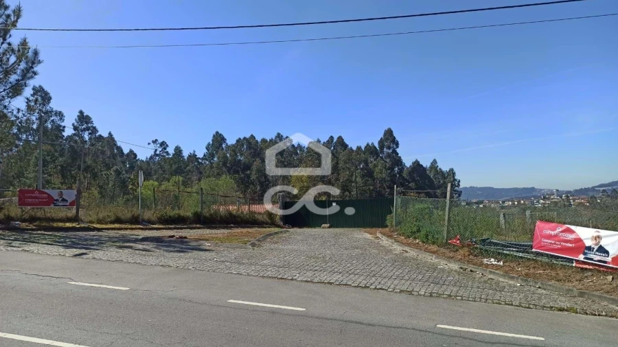 Terreno para Venda em Fafe