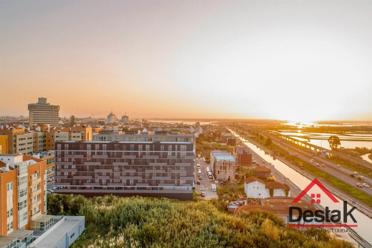 Apartamento T2 para Venda em Glória e Vera Cruz Foto 26