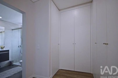 Moradia T4 para Venda em Corroios