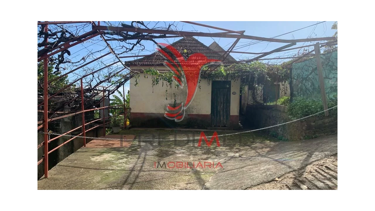 Terreno para Venda em Canhas Foto 6