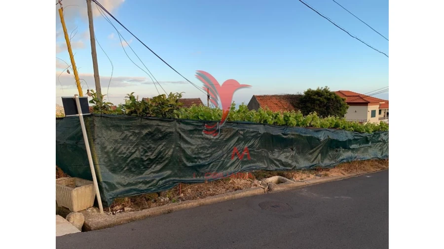 Terreno para Venda em Canhas Foto 13