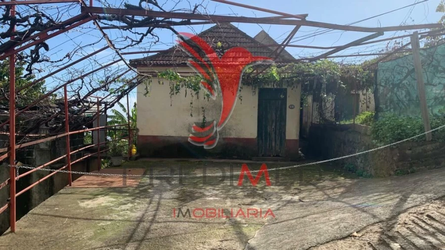 Terreno para Venda em Canhas Foto 6