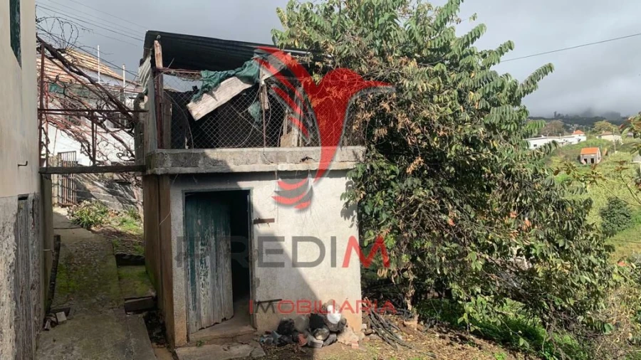 Terreno para Venda em Canhas Foto 12