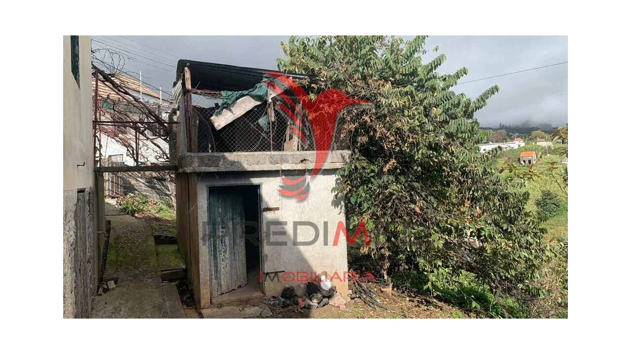 Terreno para Venda em Canhas Foto 12