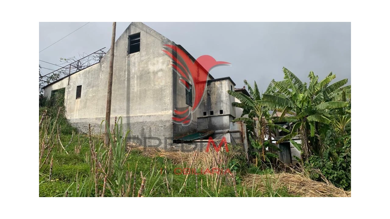 Terreno para Venda em Canhas Foto 4