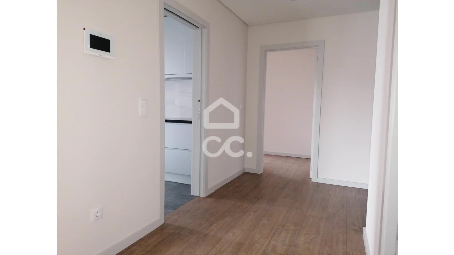 Apartamento T2 para Venda em Cedofeita, Santo Ildefonso, Sé, Miragaia, São Nicolau e Vitória Foto 7