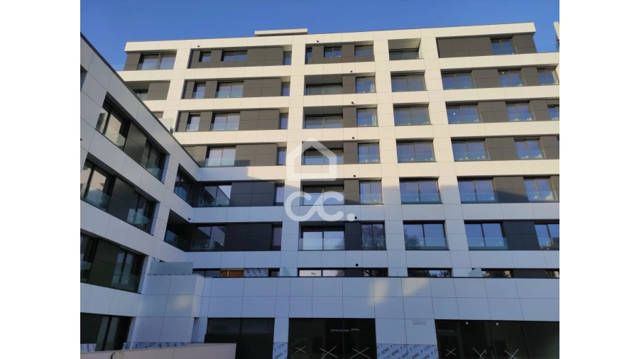 Apartamento T2 para Venda em Cedofeita, Santo Ildefonso, Sé, Miragaia, São Nicolau e Vitória Foto 2