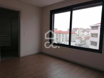Apartamento T3 para Venda em Cedofeita, Santo Ildefonso, Sé, Miragaia, São Nicolau e Vitória