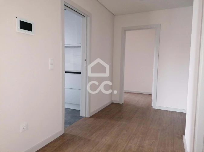 Apartamento T3 para Venda em Cedofeita, Santo Ildefonso, Sé, Miragaia, São Nicolau e Vitória Foto 7