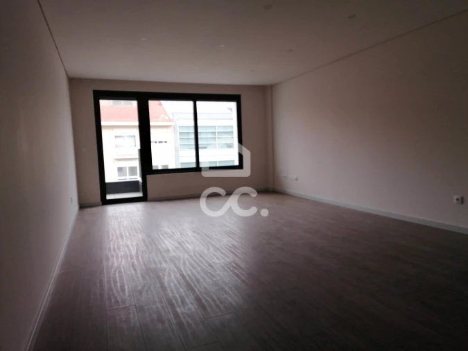 Apartamento T3 para Venda em Cedofeita, Santo Ildefonso, Sé, Miragaia, São Nicolau e Vitória Foto 12