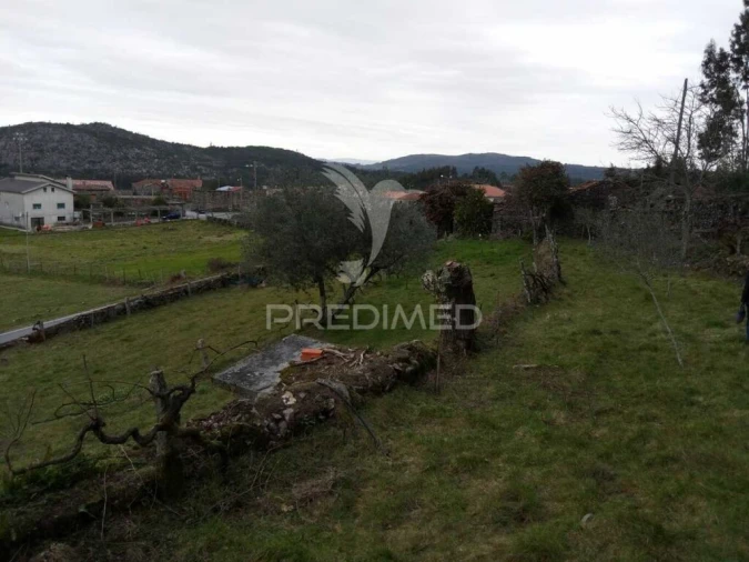 Moradia T4 para Venda em São João do Monte e Mosteirinho Foto 20
