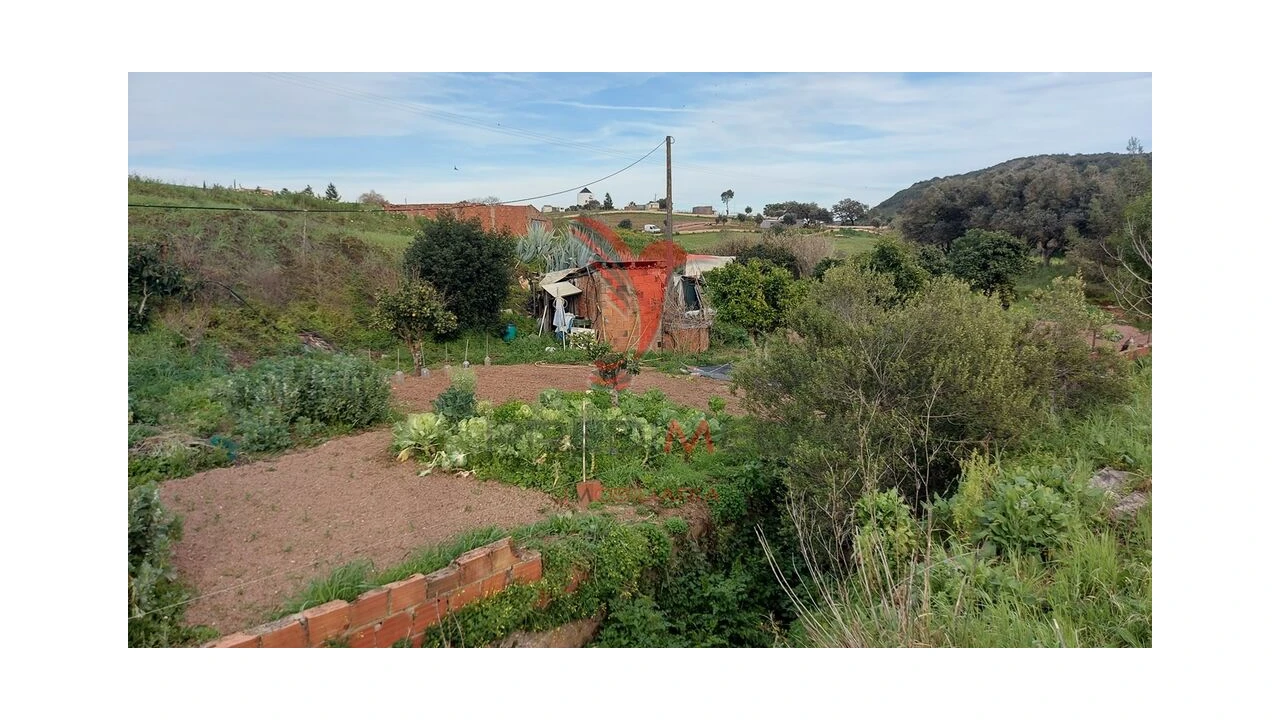Armazém para Venda em Bensafrim e Barão de São João Foto 9
