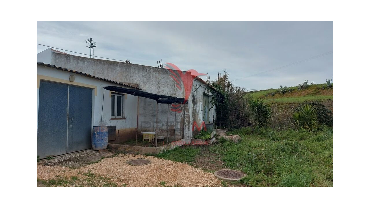 Armazém para Venda em Bensafrim e Barão de São João Foto 11