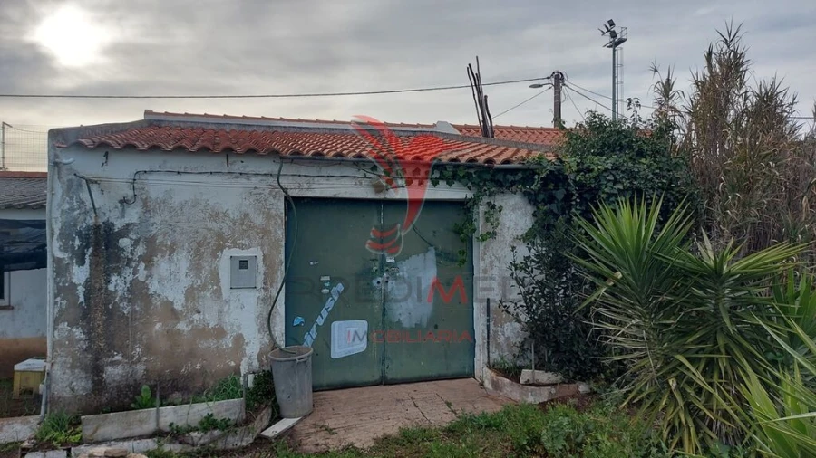 Armazém para Venda em Bensafrim e Barão de São João Foto 17