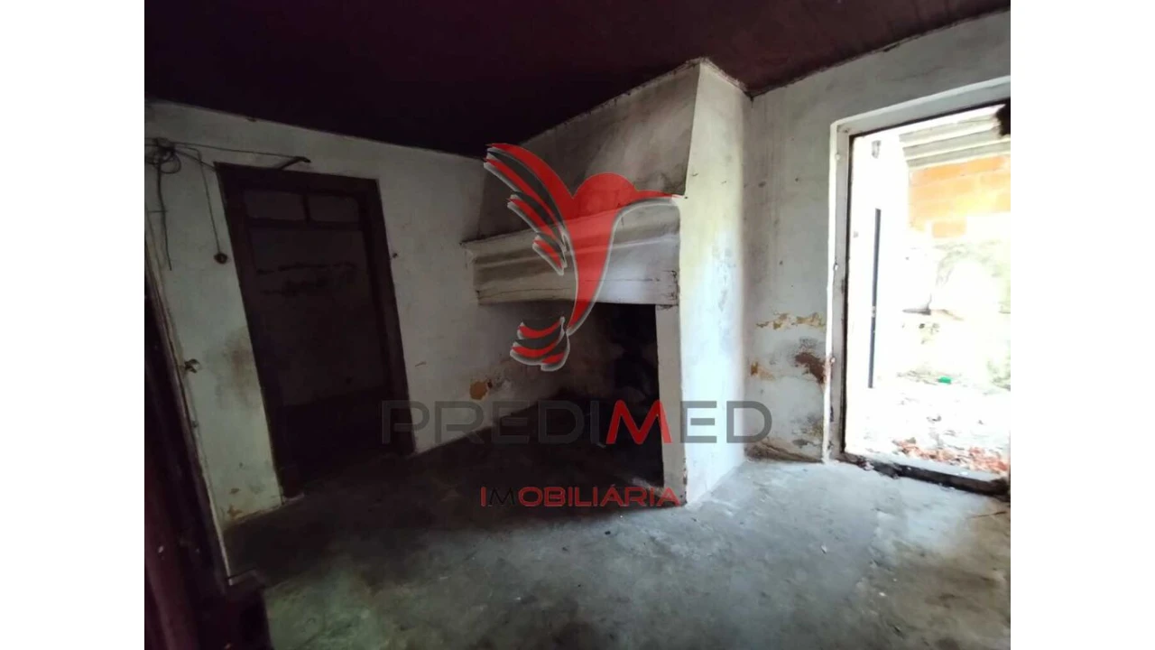 Moradia T2 para Venda em Margem Foto 4